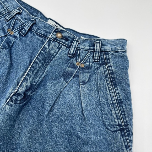 Vintage UnionBay High Waist Denim Shorts Jorts Women’s Size 32 Pleated 90s - Picture 11 of 13